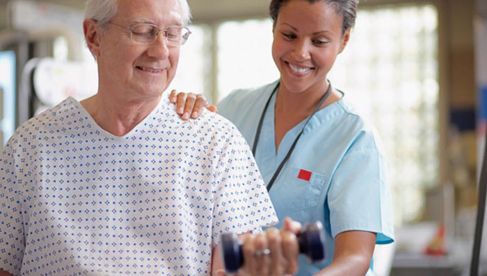 متخصص طب فیزیکی و توانبخشی